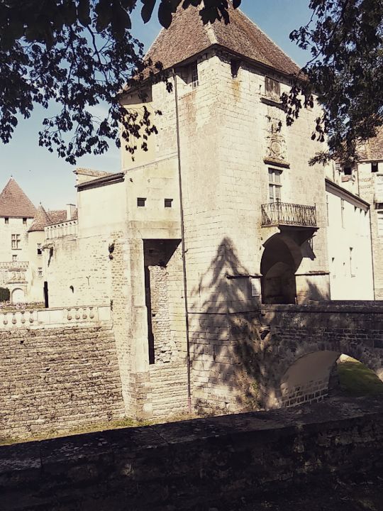 Epoisses - Le Château Epoisses - Le Château