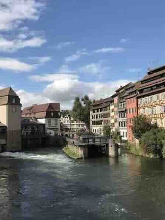 L'écluse sur l'Ill, à la Petite France à Strasbourg L'écluse sur l'Ill, à la Petite France à Strasbourg